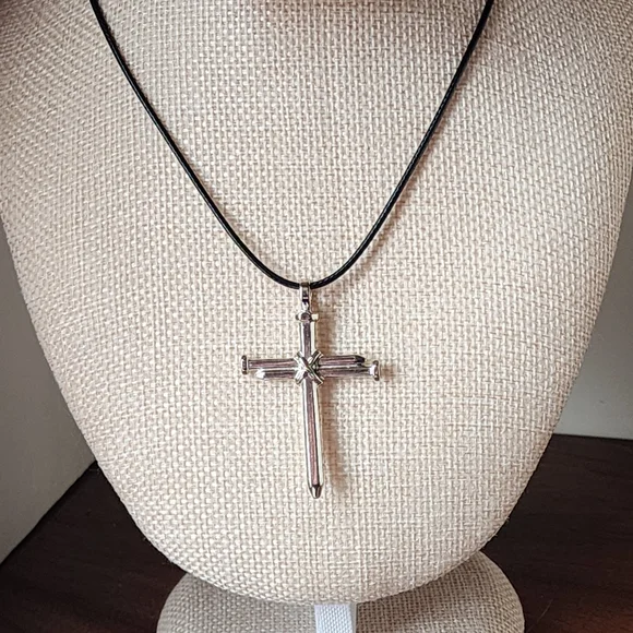 Silver Cross Pendant Necklace - Picture 7 of 7